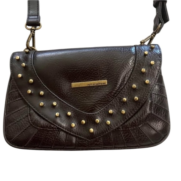 Matt & Nat crossbody purse. Brown. Magnet & zipper close. Vegan - Picture 1 of 8